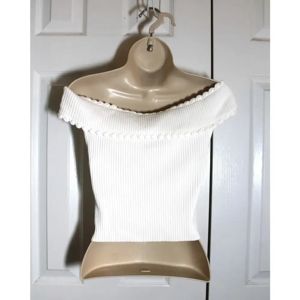 Sandro White Rib Knit Off the Shoulder Crop Top w/ Gold Buttons sz 2 (M) - Picture 3 of 4